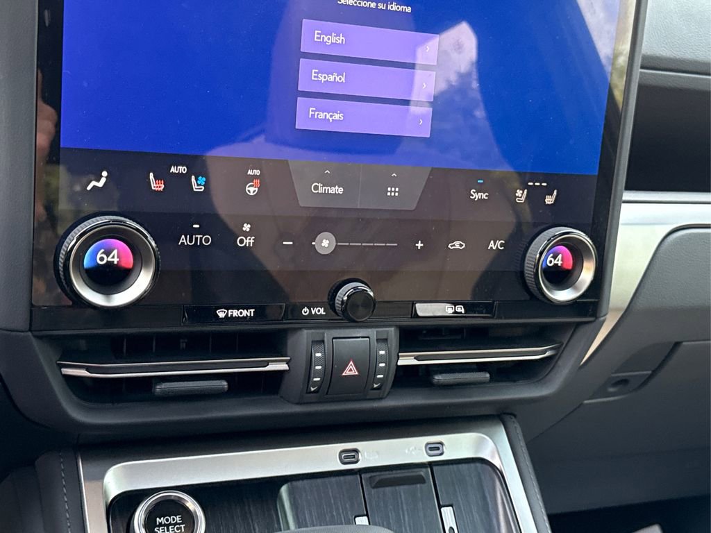 Used 2024 Lexus GX 550 550 Overtrail image 33