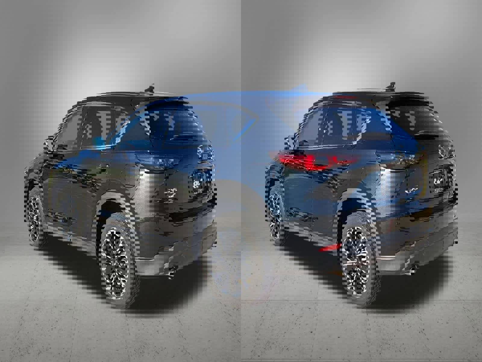 Used 2023 MAZDA CX-5 AWD 2.5 S w/ Premium Package image 4