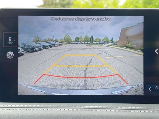 Used 2025 Genesis G70 2.5T AWD/4WD image 15
