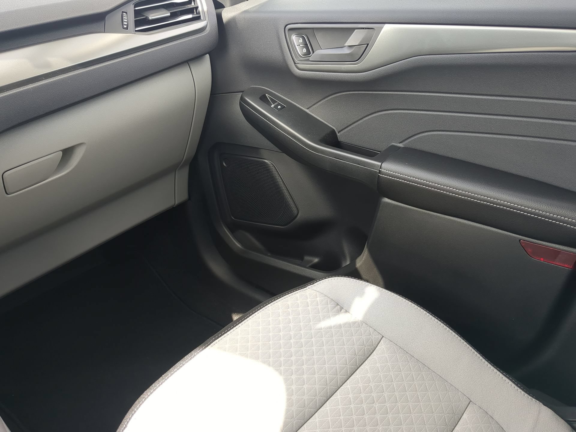 New 2026 Ford Escape Active FWD image 49