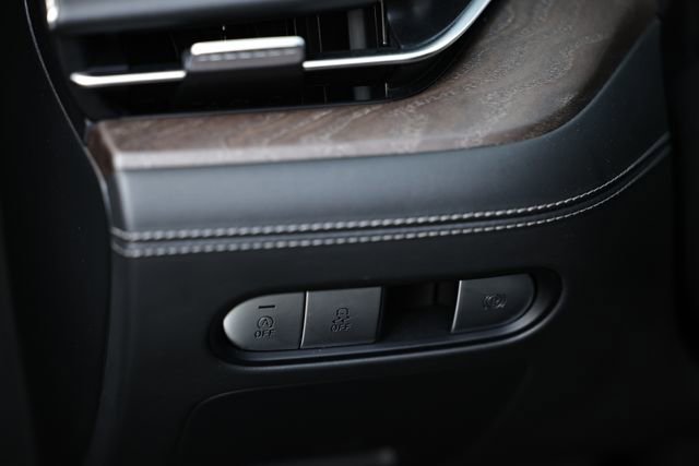 Used 2023 Genesis G90 3.5T image 21