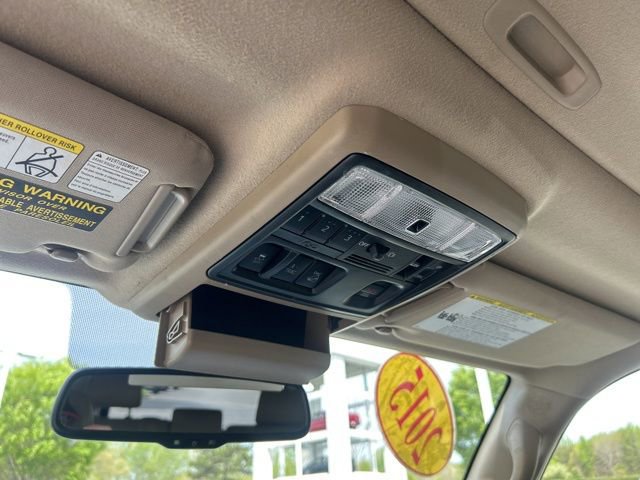 Used 2015 Toyota 4Runner Limited image 28