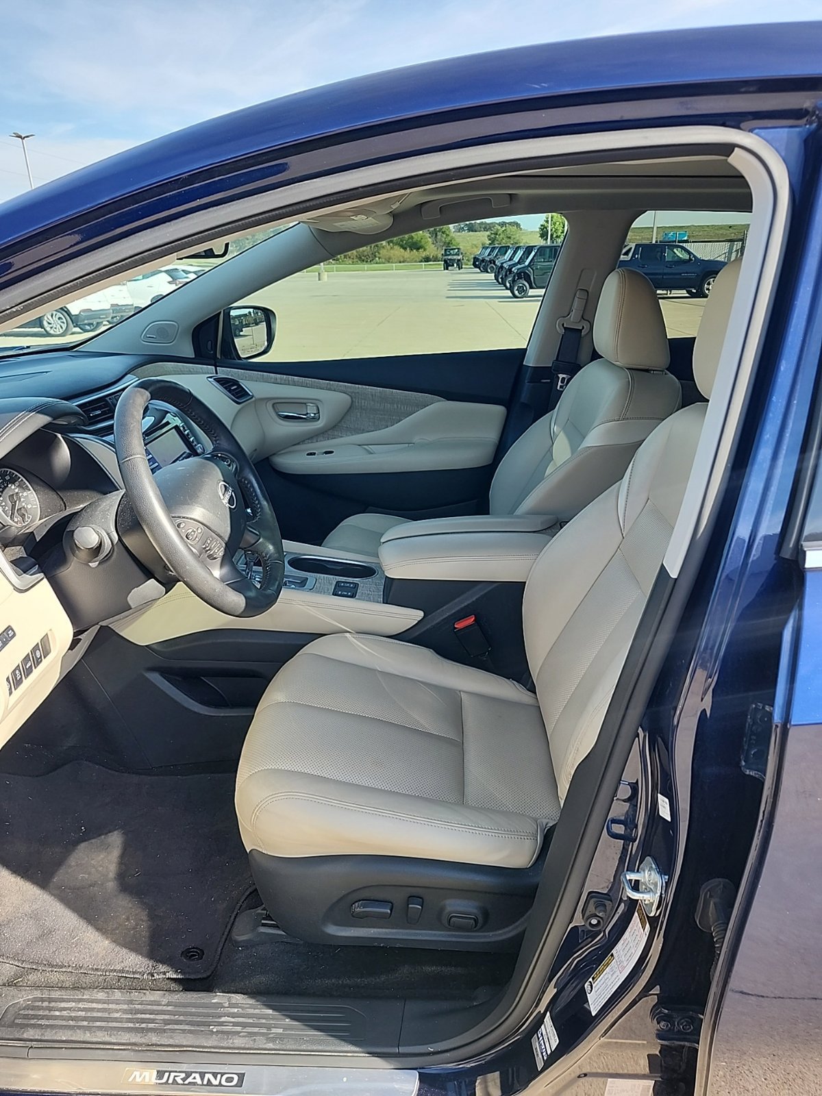 Used 2024 Nissan Murano SL AWD/4WD image 9