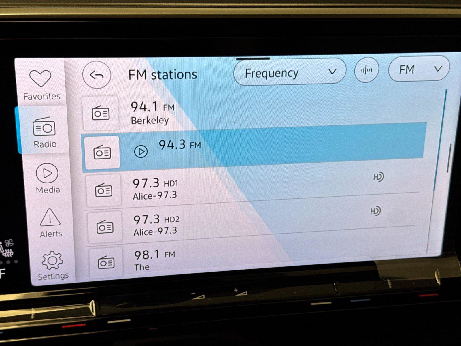 New 2026 Volkswagen Atlas SE image 17