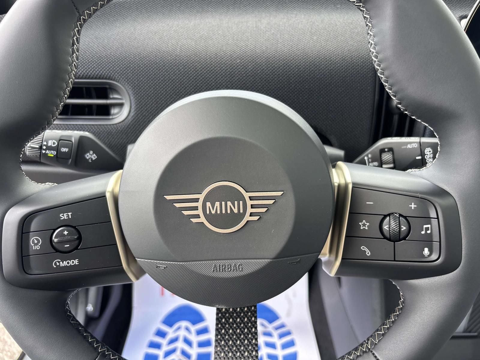 New 2026 MINI Cooper S FWD image 15