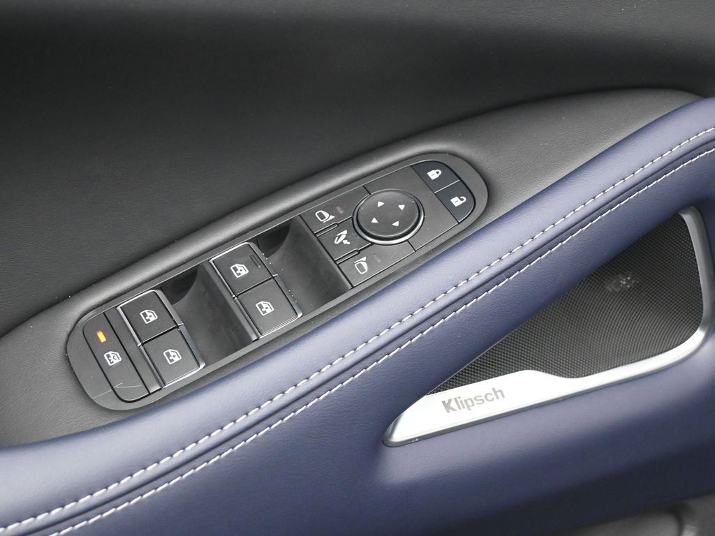 New 2026 INFINITI QX60 Sport image 17