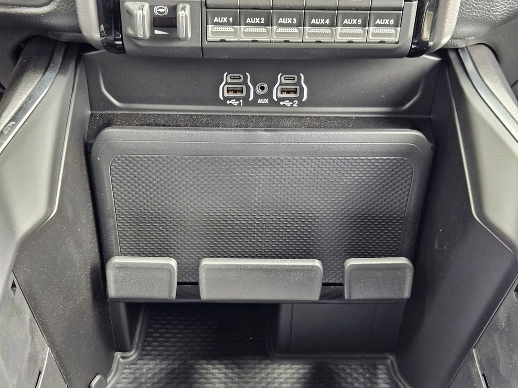 New 2026 RAM 3500 Big Horn AWD/4WD image 27