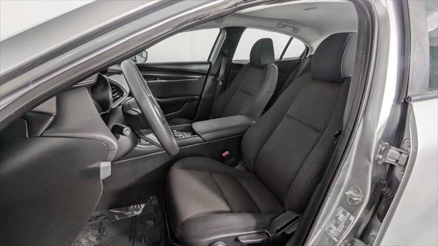 Used 2021 MAZDA MAZDA3 Sedan FWD image 14
