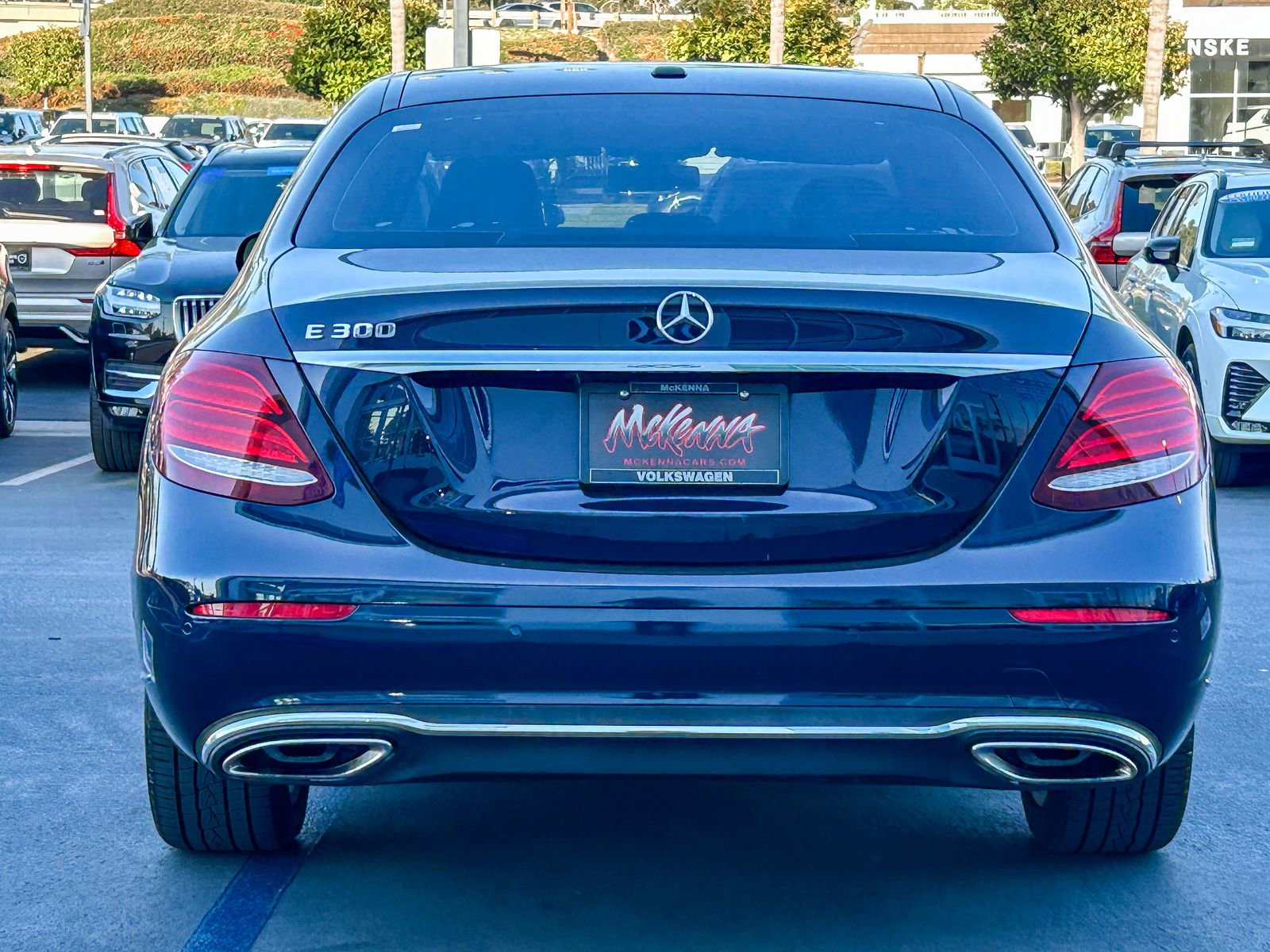 Used 2017 Mercedes-Benz E 300 image 7