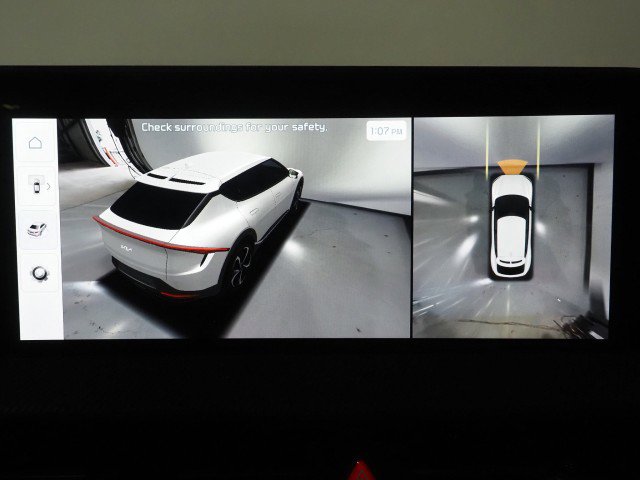 Used 2023 Kia EV6 GT-Line w/ GT-Line Suede Seat Package image 39