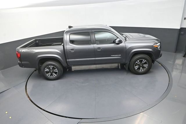 Used 2019 Toyota Tacoma TRD Sport image 32