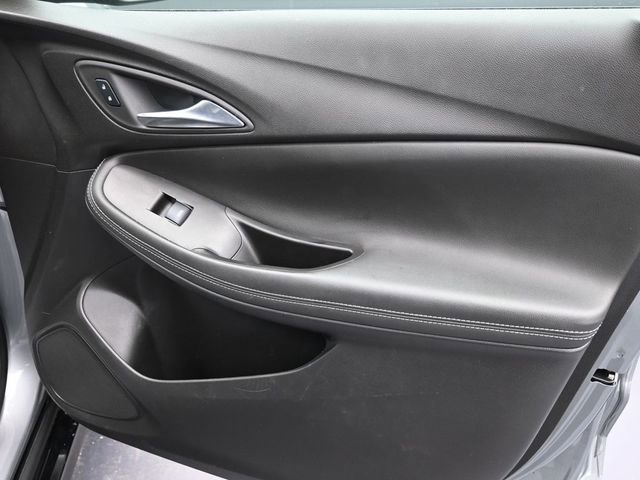 Used 2024 Buick Encore GX Sport Touring image 31