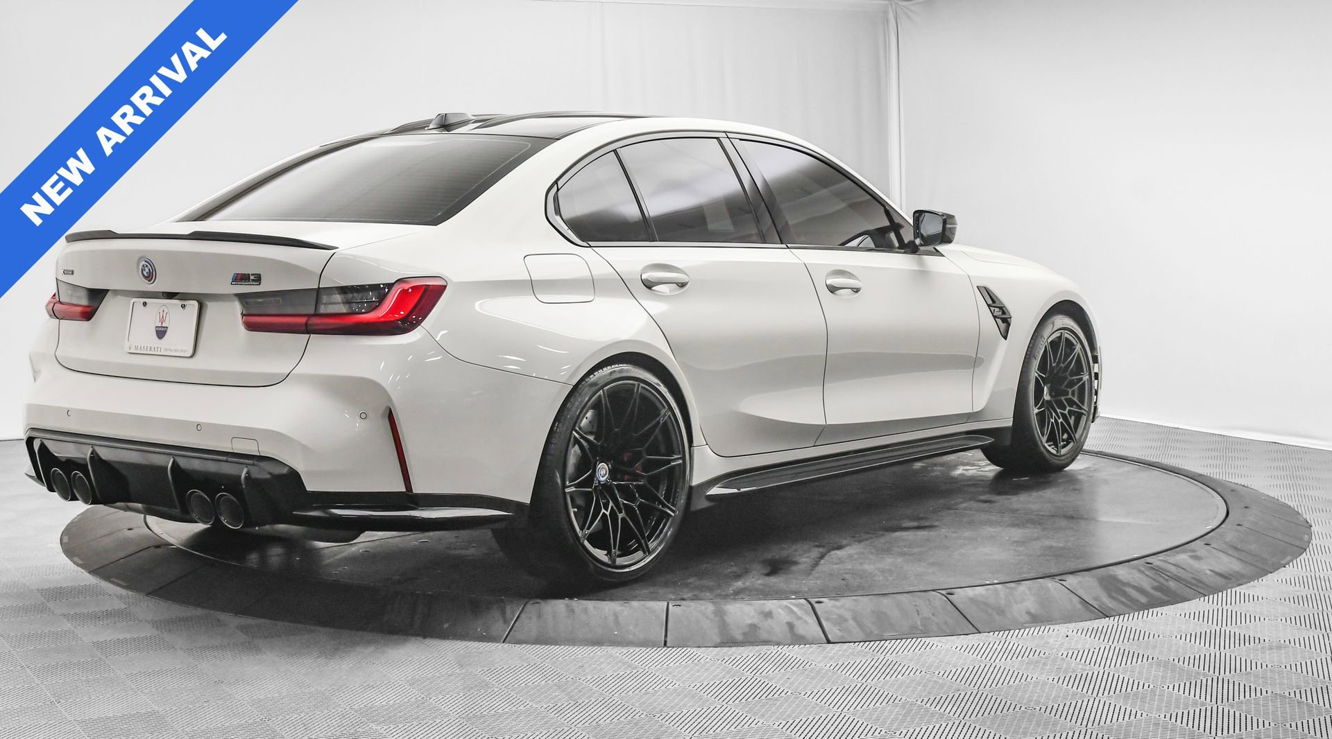Used 2023 BMW M3 Competition w/ Executive Package image 9