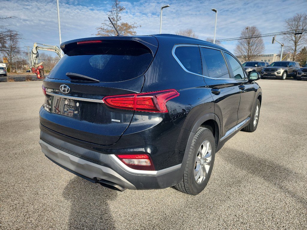 Used 2020 Hyundai Santa Fe SE image 6