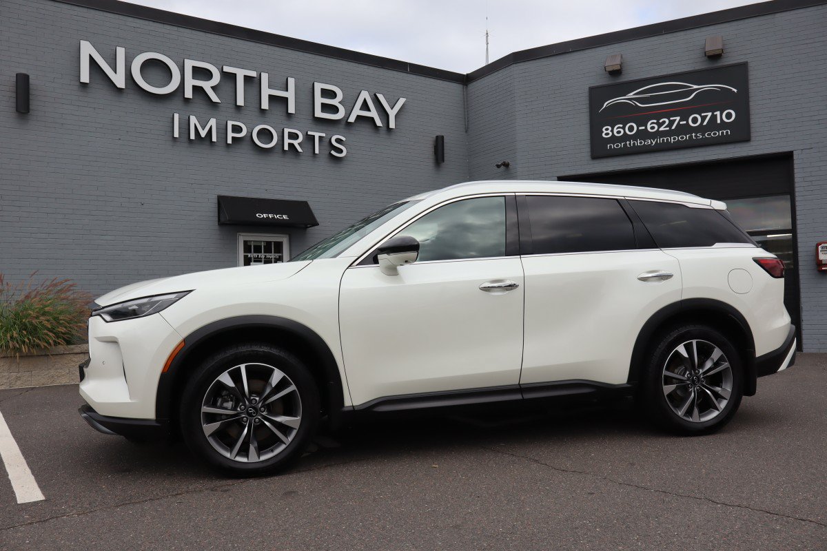 Used 2022 INFINITI QX60 Luxe w/ Cargo Package
