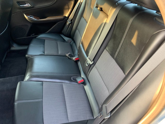 Used 2014 Chevrolet Impala LT w/ Convenience Package FWD image 18