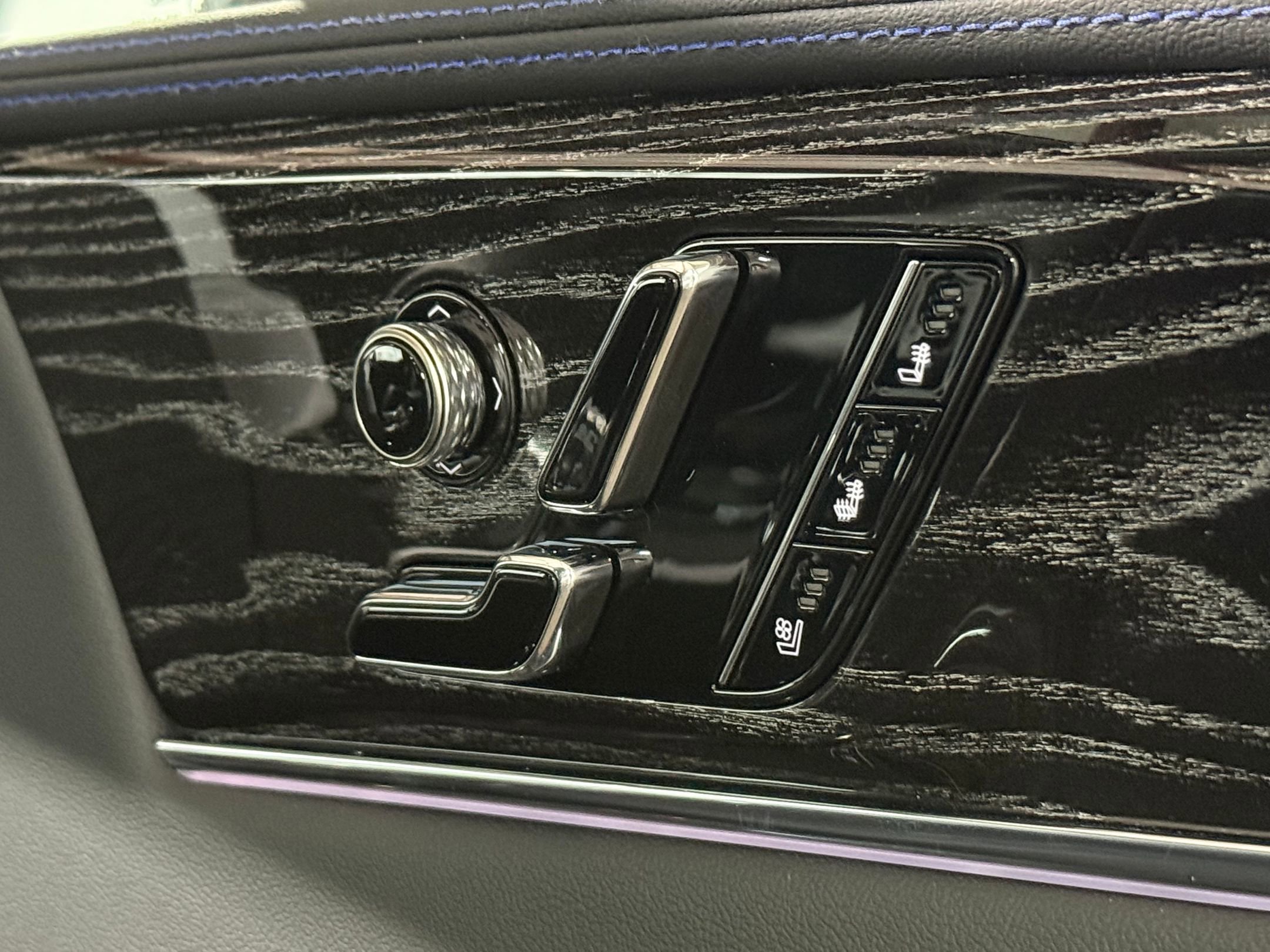 New 2026 Cadillac Escalade IQ Sport 1 w/ LPO, Floor Liner Package image 52