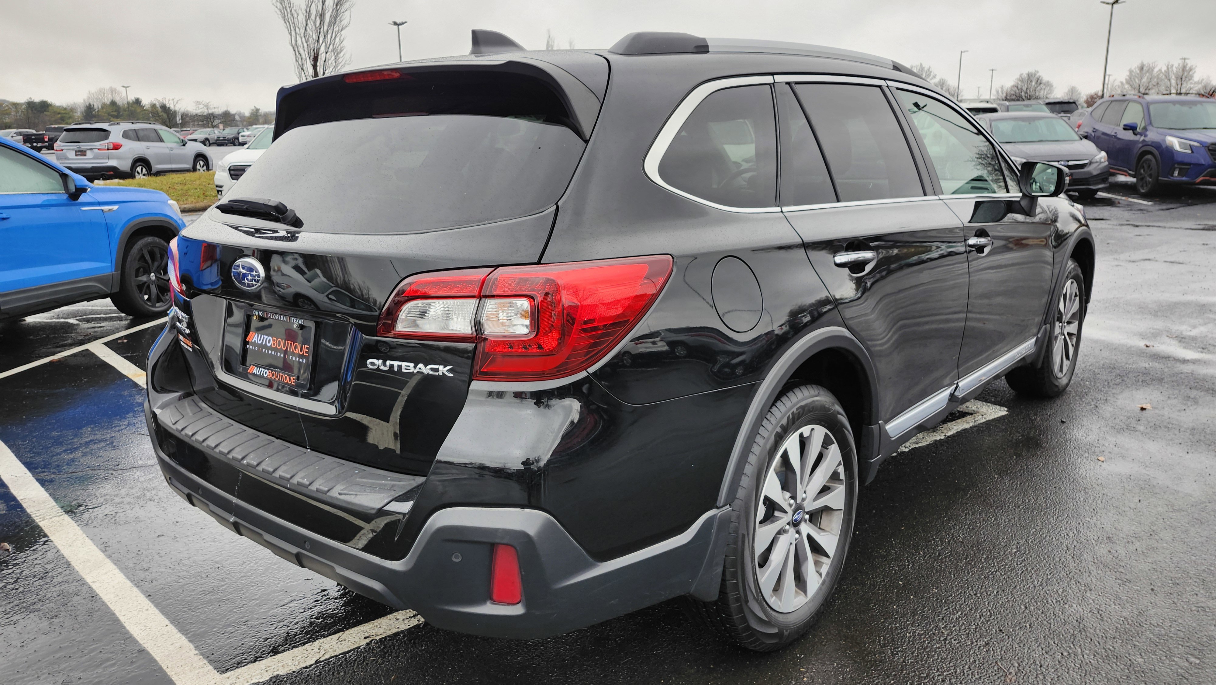 Used 2019 Subaru Outback 2.5i Touring image 17