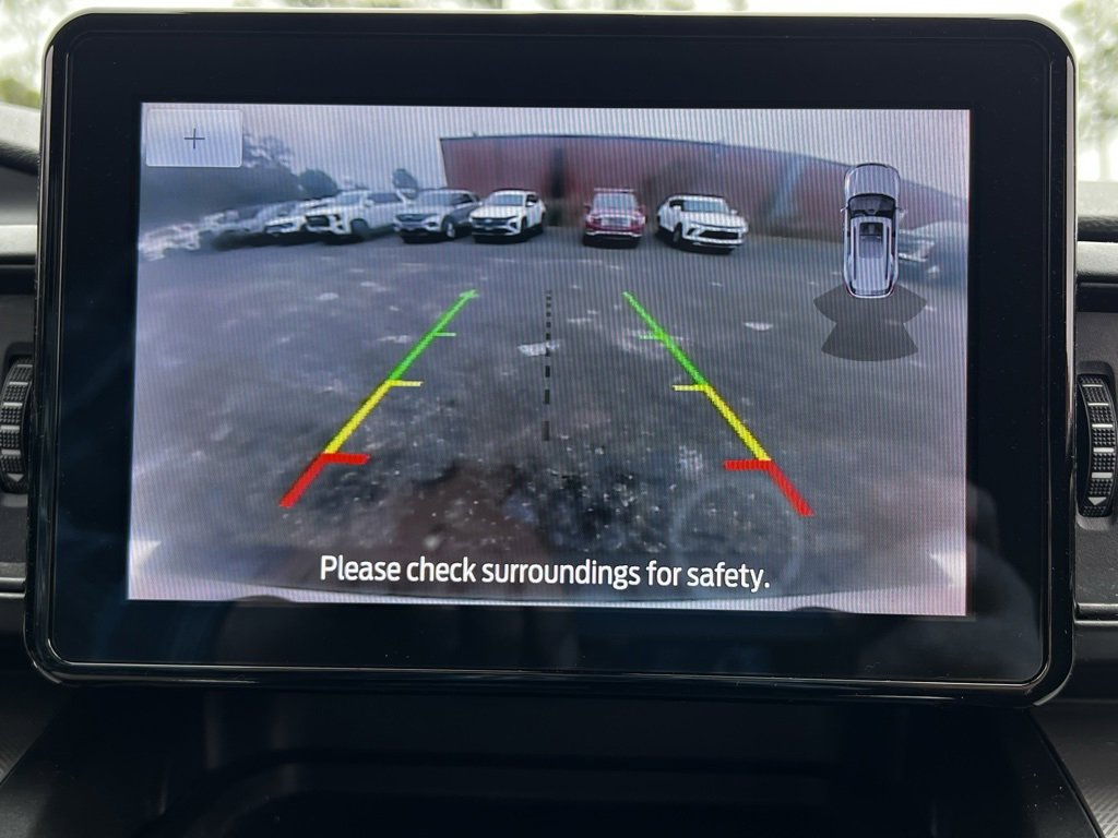 Used 2020 Ford Explorer XLT image 38