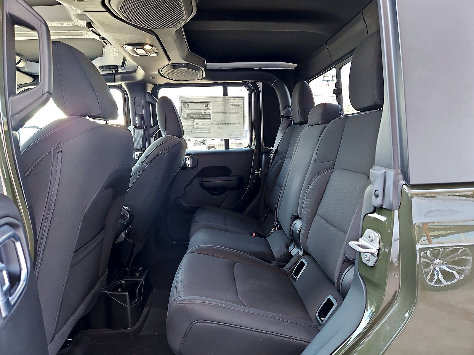 New 2023 Jeep Gladiator Sport AWD/4WD image 13