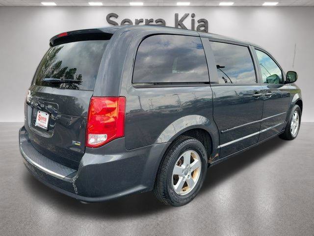 Used 2012 Dodge Grand Caravan SXT FWD image 3