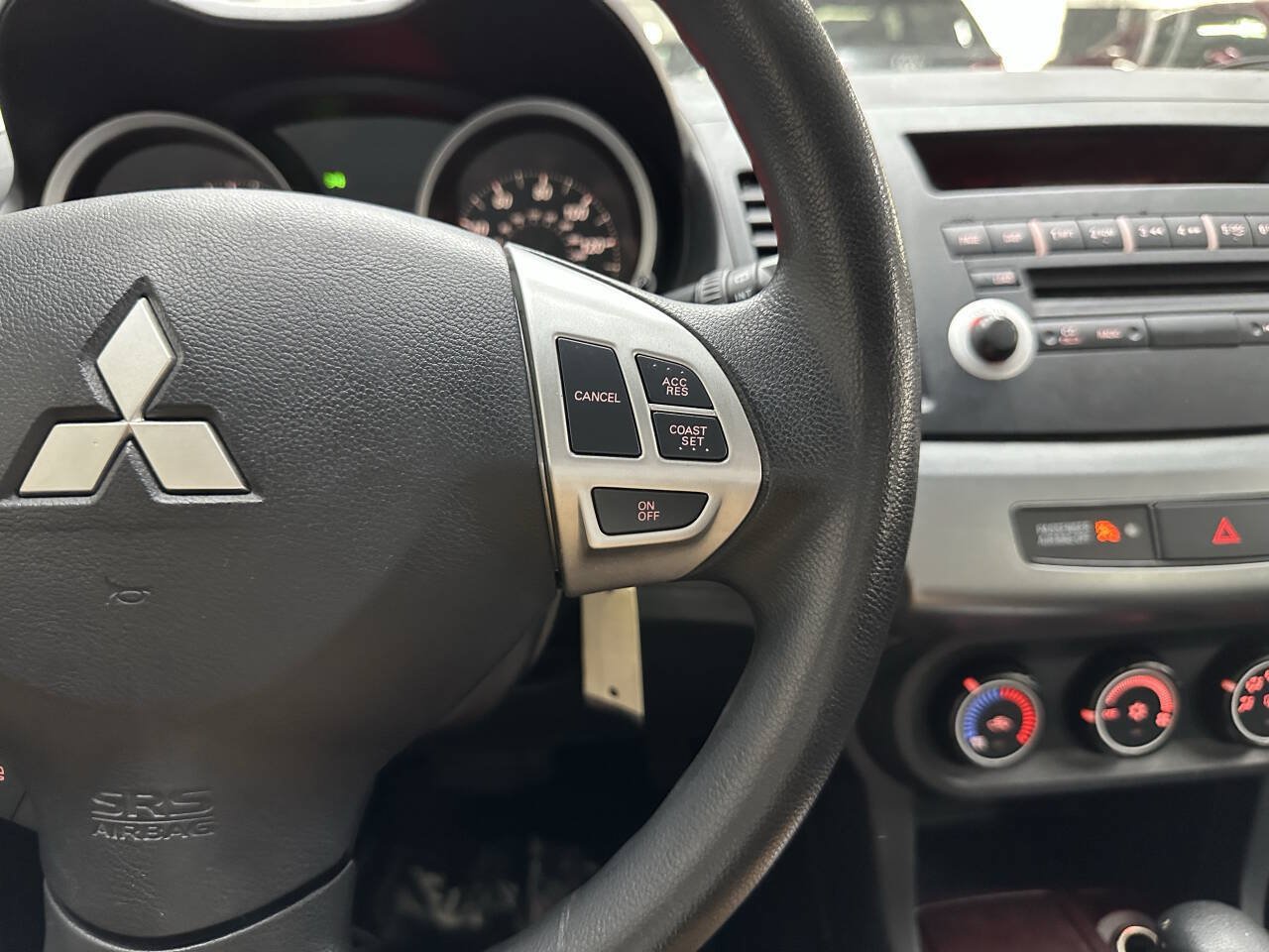 Used 2011 Mitsubishi Lancer ES FWD image 22