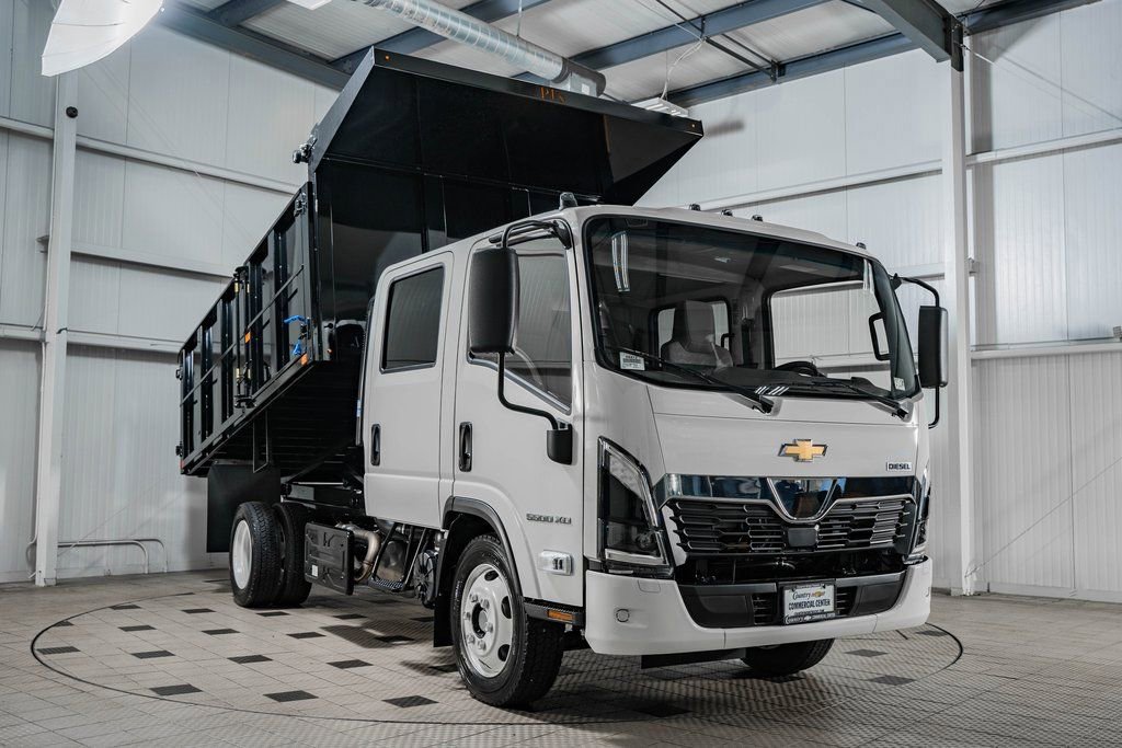New 2025 Chevrolet Low Cab Forward 5500XD image 2