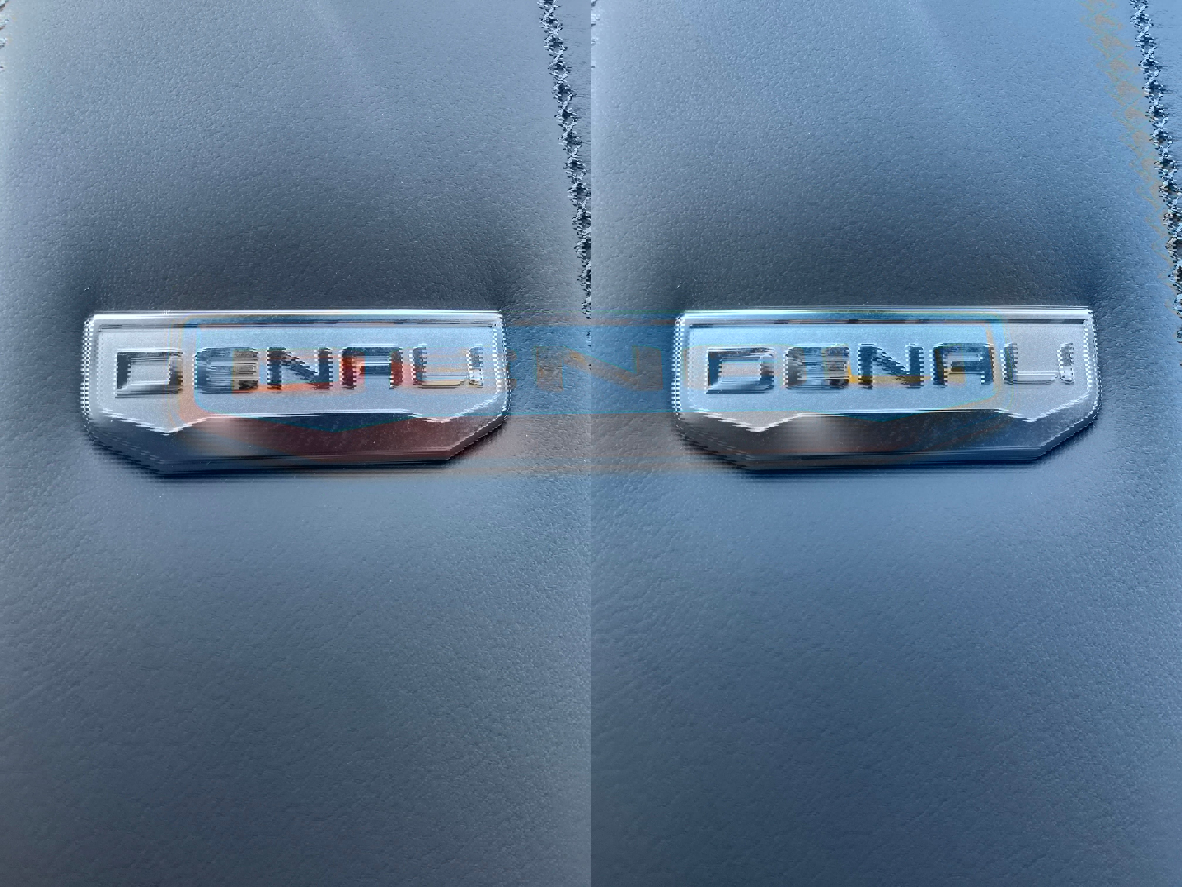 New 2026 GMC Yukon Denali w/ Denali Reserve Package image 17