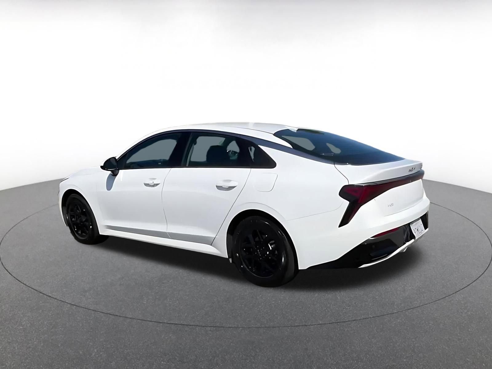 Used 2025 Kia K5 LXS FWD image 11