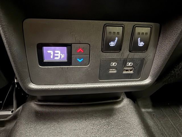 Used 2023 Nissan Rogue Platinum w/ Platinum Premium Package image 11