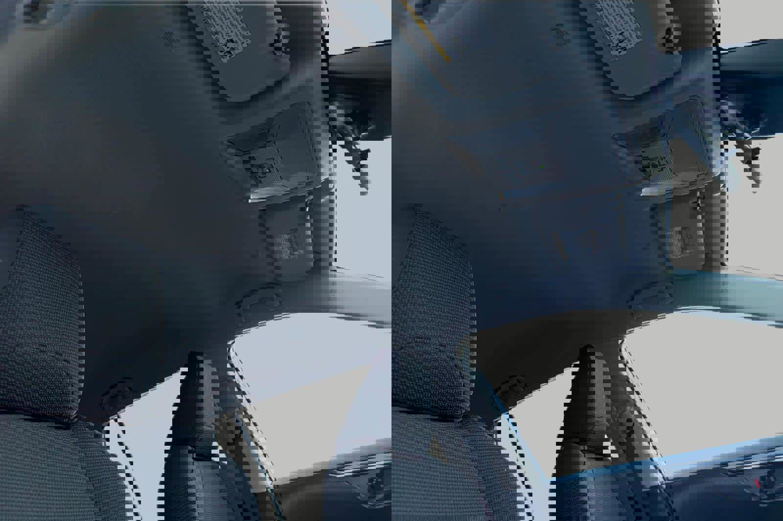 Used 2024 Toyota RAV4 LE image 21