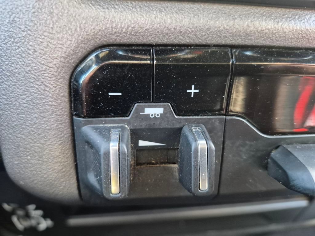 Used 2024 RAM 3500 Big Horn image 18