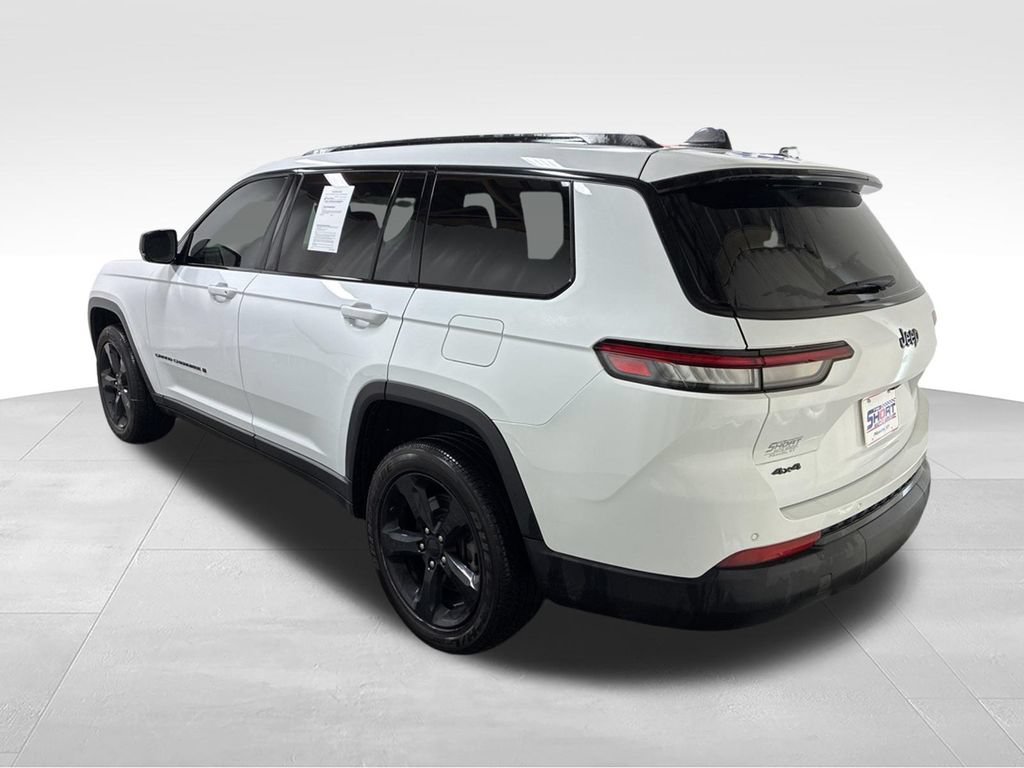 Used 2025 Jeep Grand Cherokee L Altitude AWD/4WD image 8
