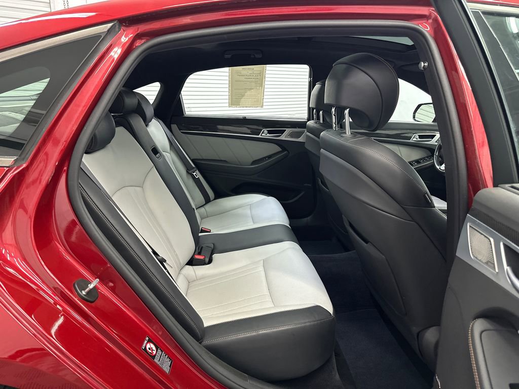 Used 2020 Genesis G80 3.3T Sport image 17