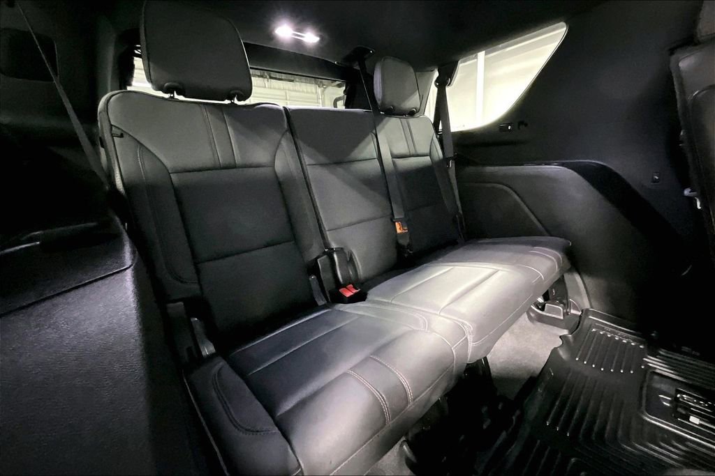 Used 2024 Chevrolet Tahoe RST w/ Luxury Package image 36