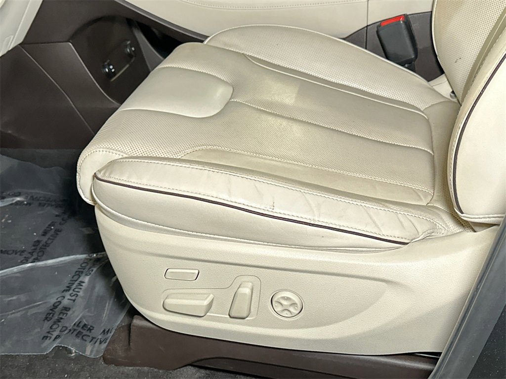 Used 2020 Hyundai Palisade Limited w/ Winter Weather Package image 23