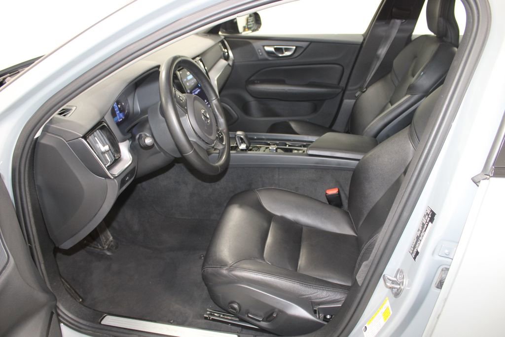 Used 2024 Volvo S60 B5 Core FWD image 19