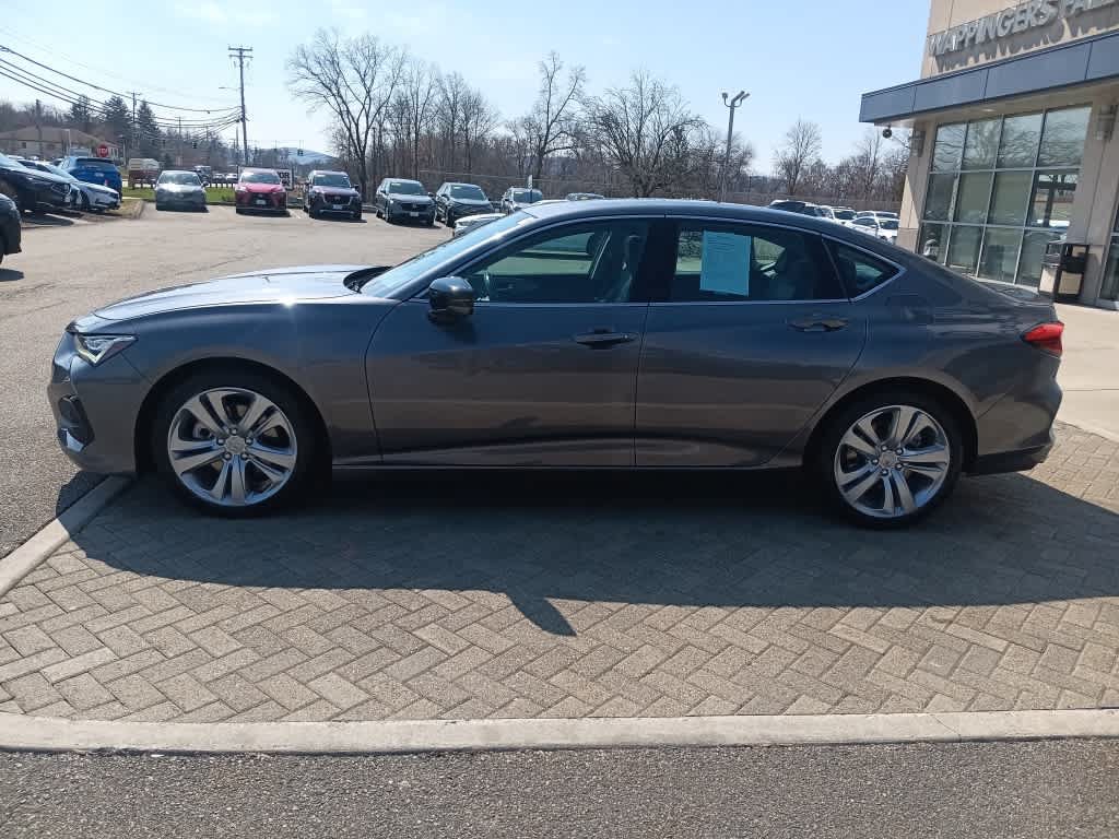 Used 2023 Acura TLX w/ Technology Package FWD image 3