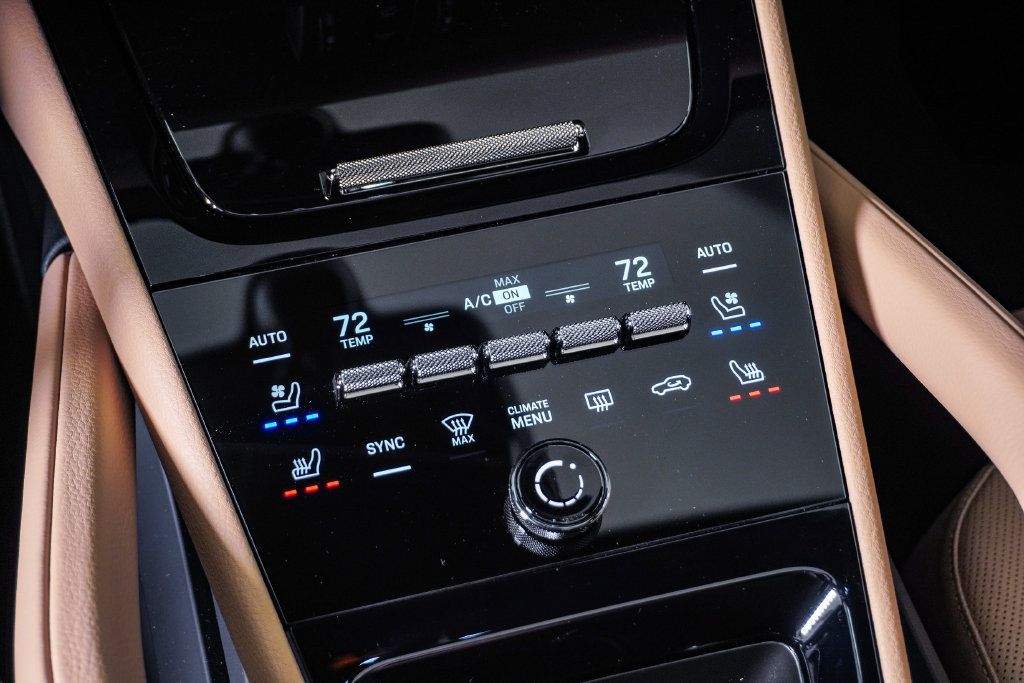 New 2026 Porsche Cayenne AWD/4WD image 24