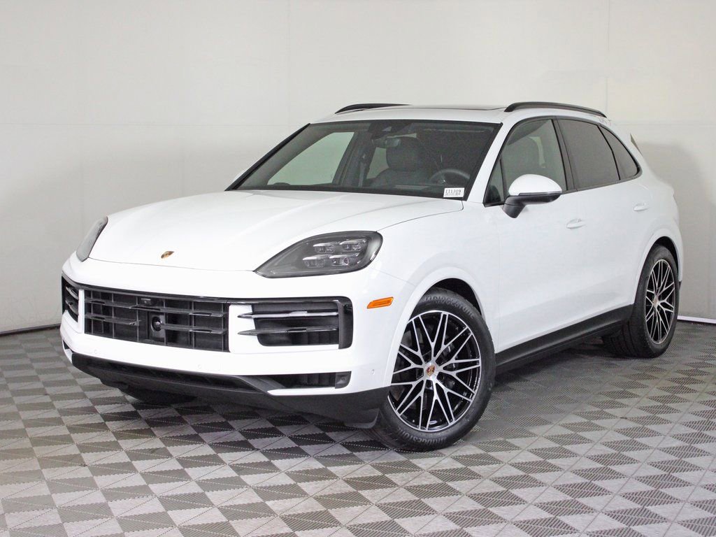Certified 2025 Porsche Cayenne image 1