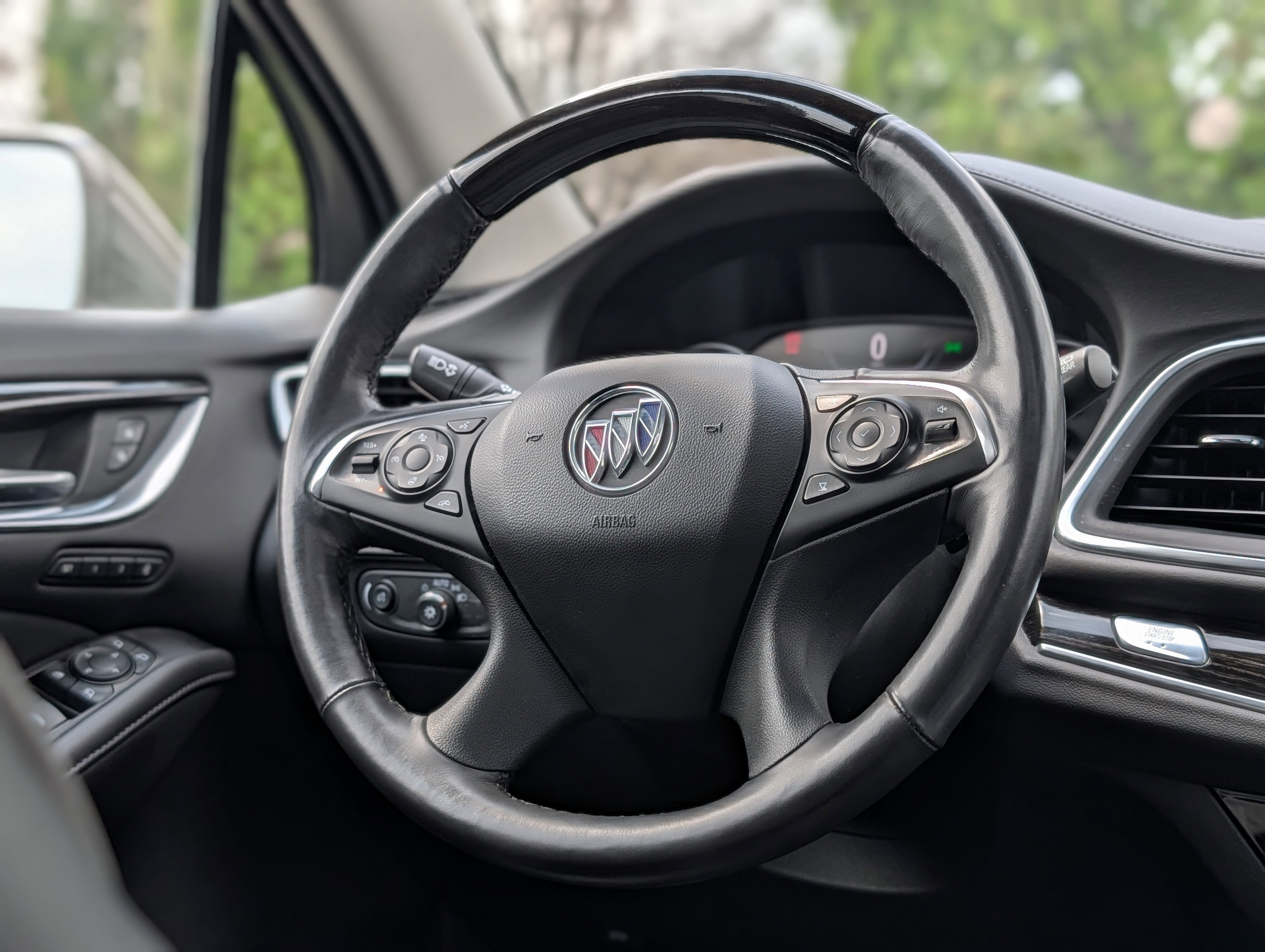 Used 2020 Buick Enclave Avenir w/ Avenir Technology Package image 14