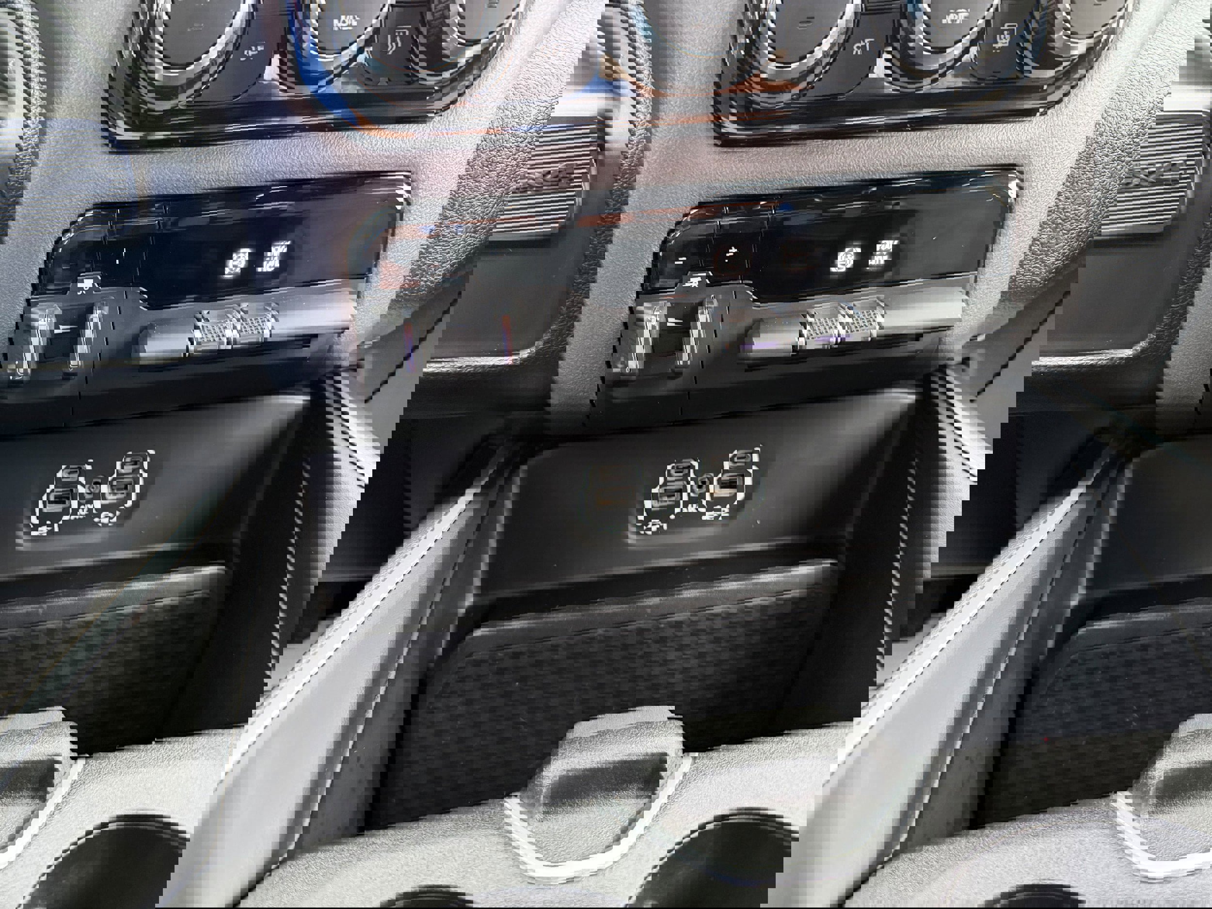 Certified 2022 RAM 3500 Big Horn w/ Level 1 Equipment Group image 12