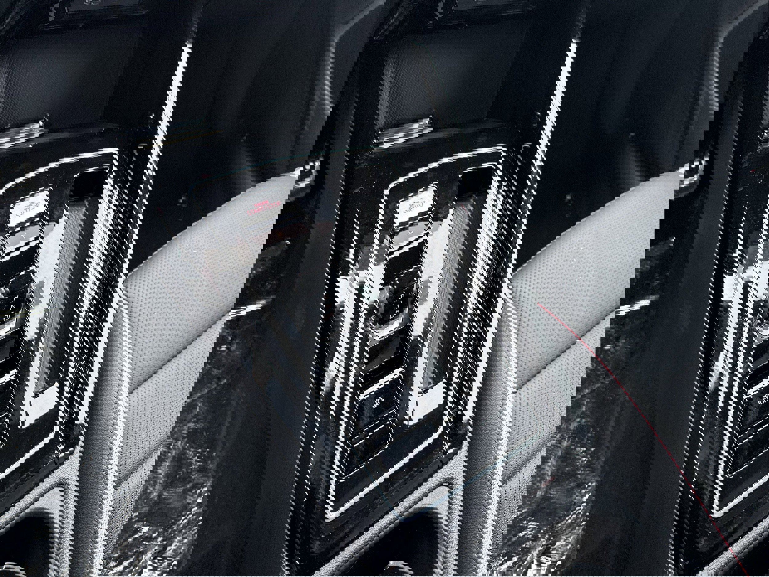 New 2026 Volkswagen GTI SE image 18