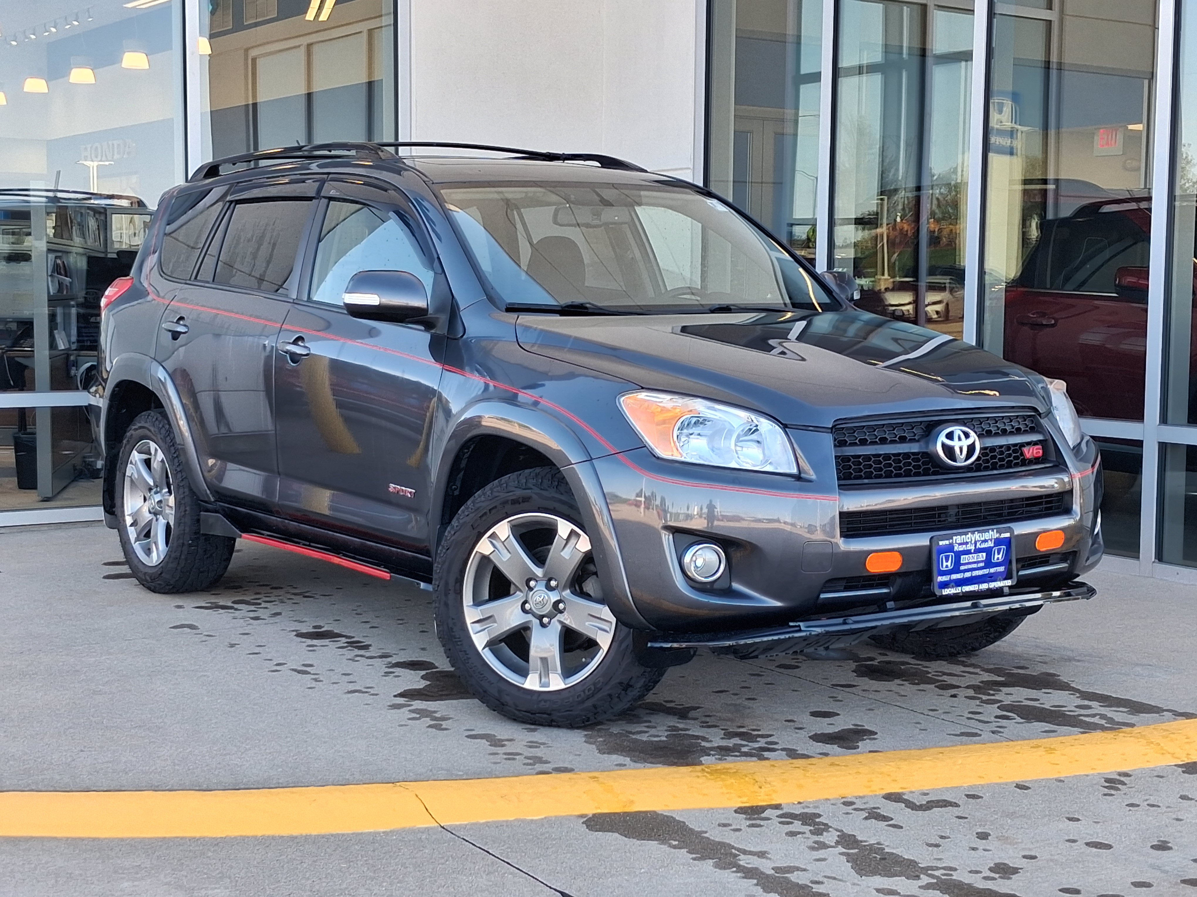 Used 2009 Toyota RAV4 Sport w/ Sport Appearance Pkg AWD/4WD image 2