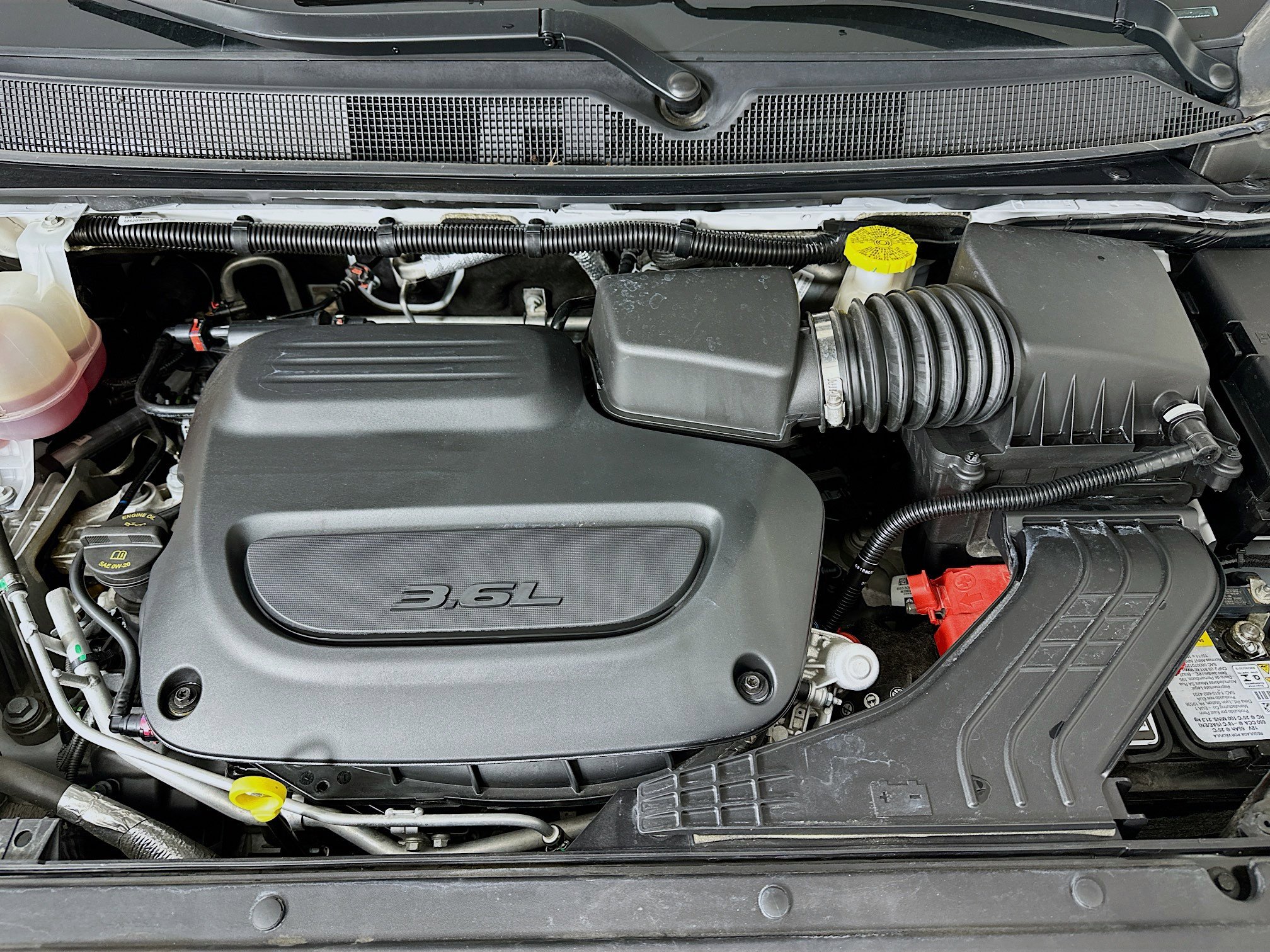 Used 2024 Chrysler Pacifica Touring-L image 34