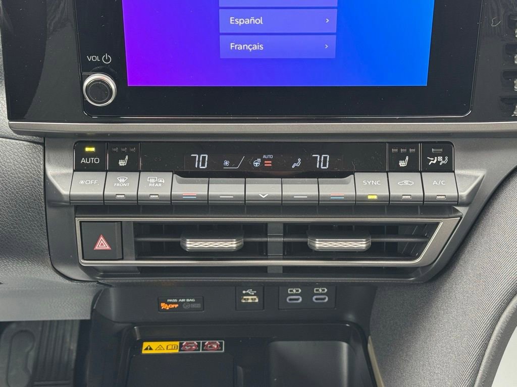 Used 2026 Toyota Camry LE w/ Convenience Package image 39