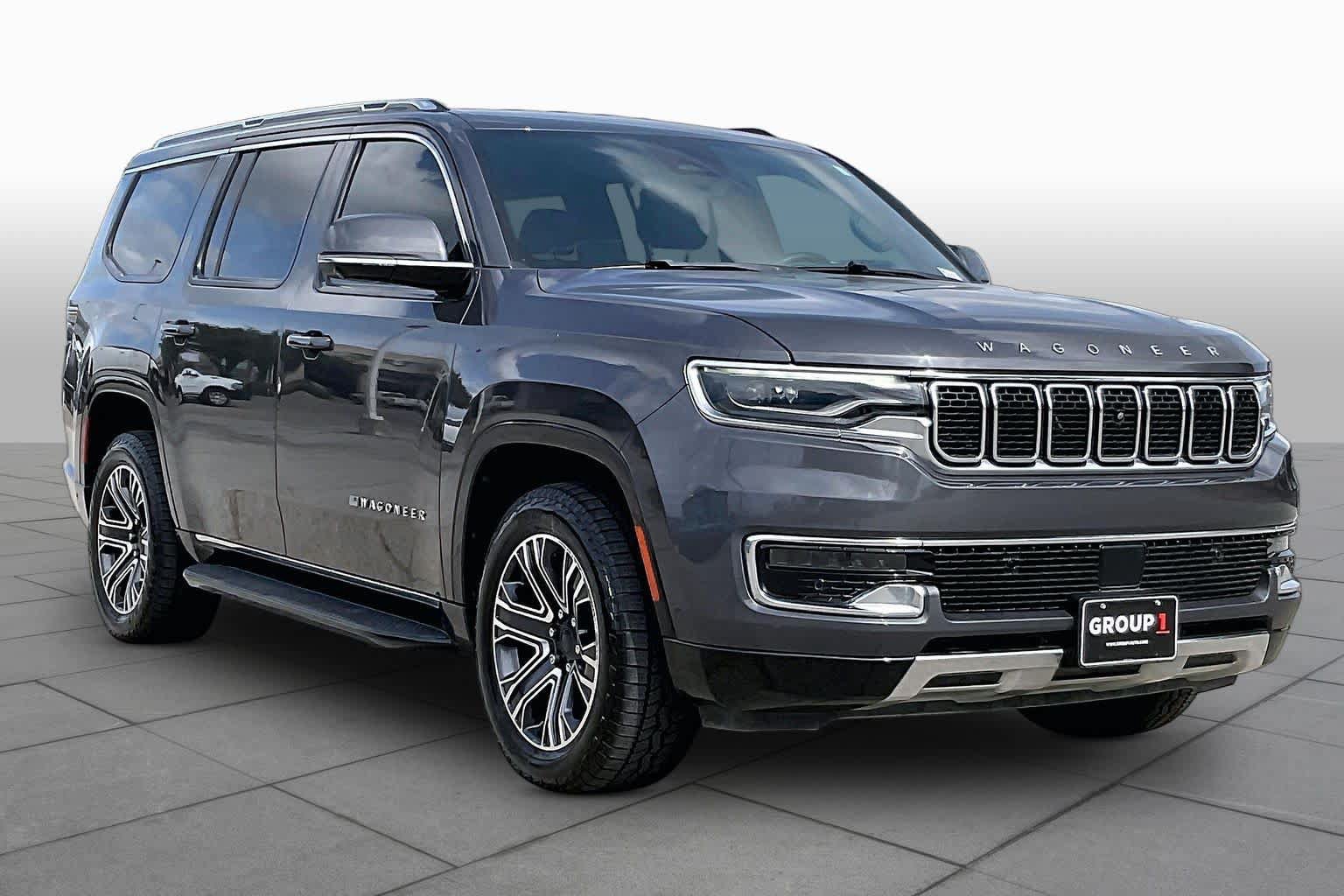 Used 2022 Jeep Wagoneer Series III w/ Convenience Group I AWD/4WD image 3