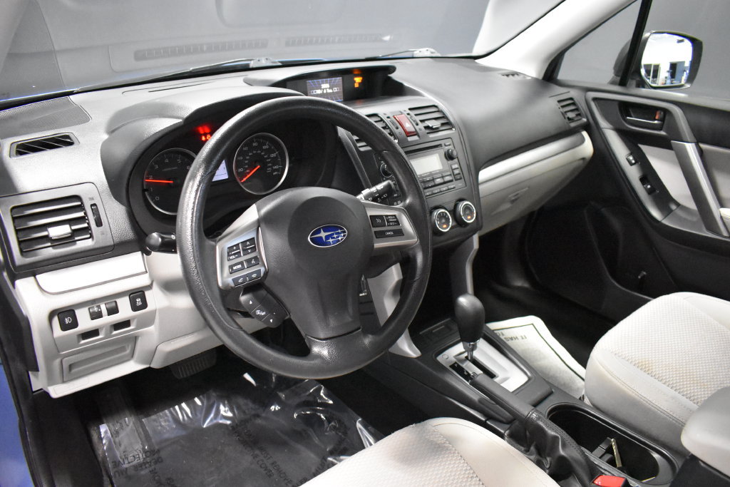 Used 2015 Subaru Forester 2.5i w/ Alloy Wheel Package AWD/4WD image 4