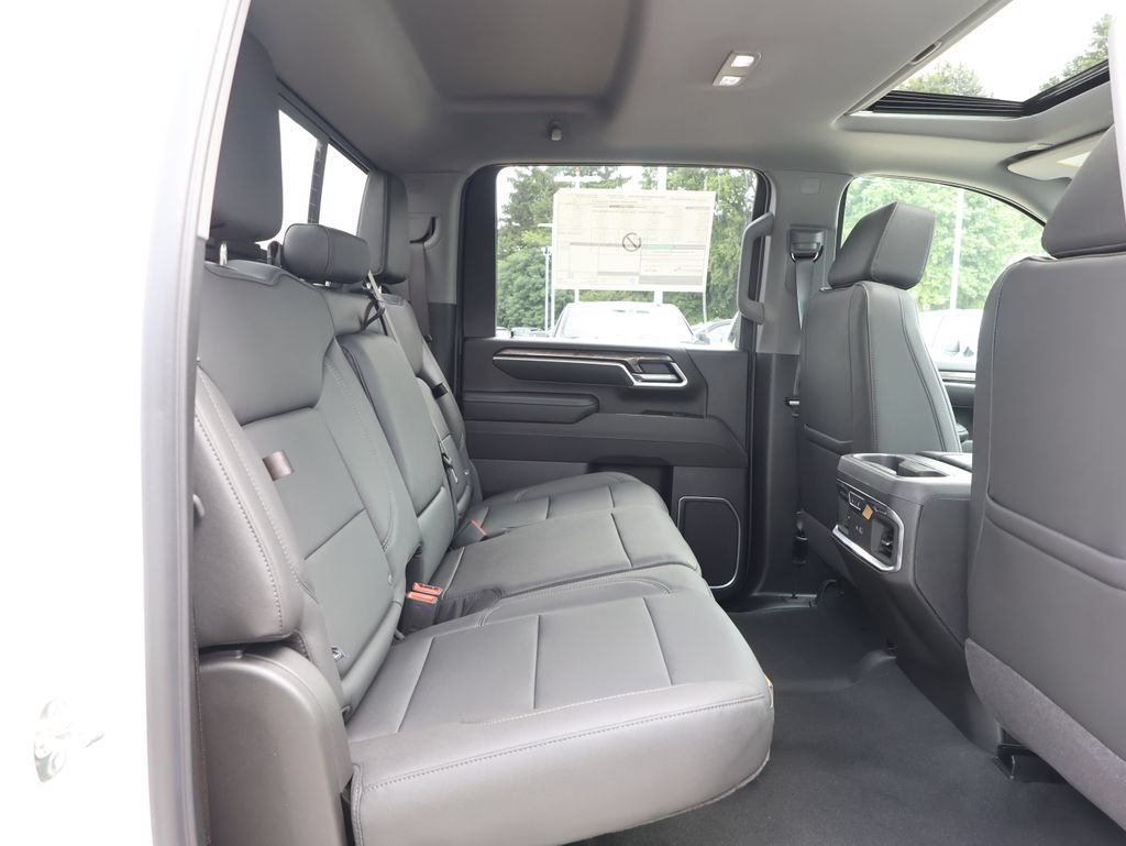 New 2026 Chevrolet Silverado 3500 LTZ w/ LTZ Plus Package AWD/4WD image 44