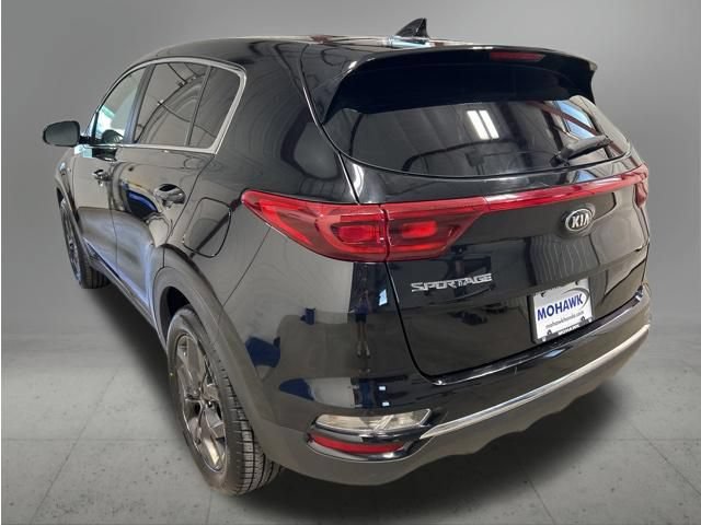 Used 2022 Kia Sportage LX w/ LX AWD Value Edition Package image 3